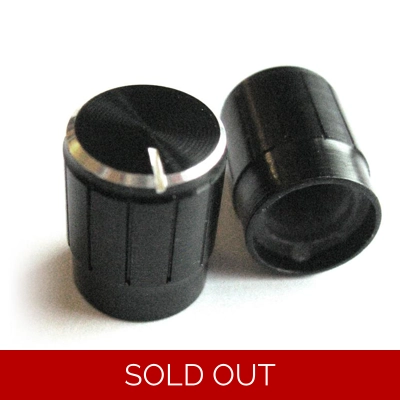 Aluminium-finished 12x17mm knob - black